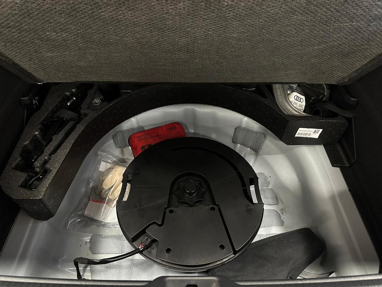 Audi Q2 Identity Black S-Line Virtual Bang&Olufsen Gancio