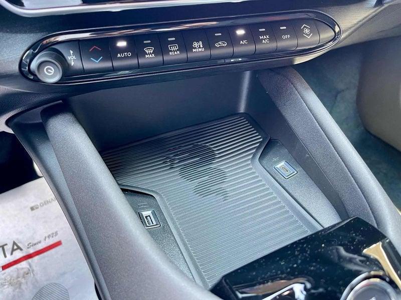 Alfa Romeo Junior 1.2 145 CV Hybrid eDCT6 Speciale - KM0