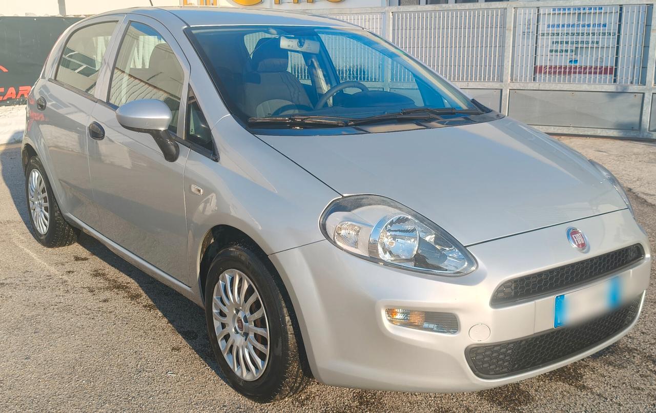 Fiat Punto 1.2 benzina con gancio traino