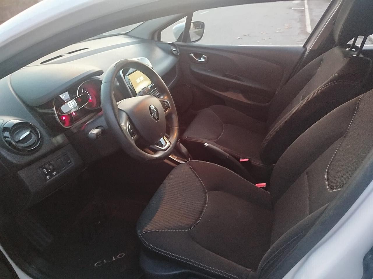 Renault CLIO SPORTER 1.5 diesel 66 kw 90 cv autocarro n1 5 posti