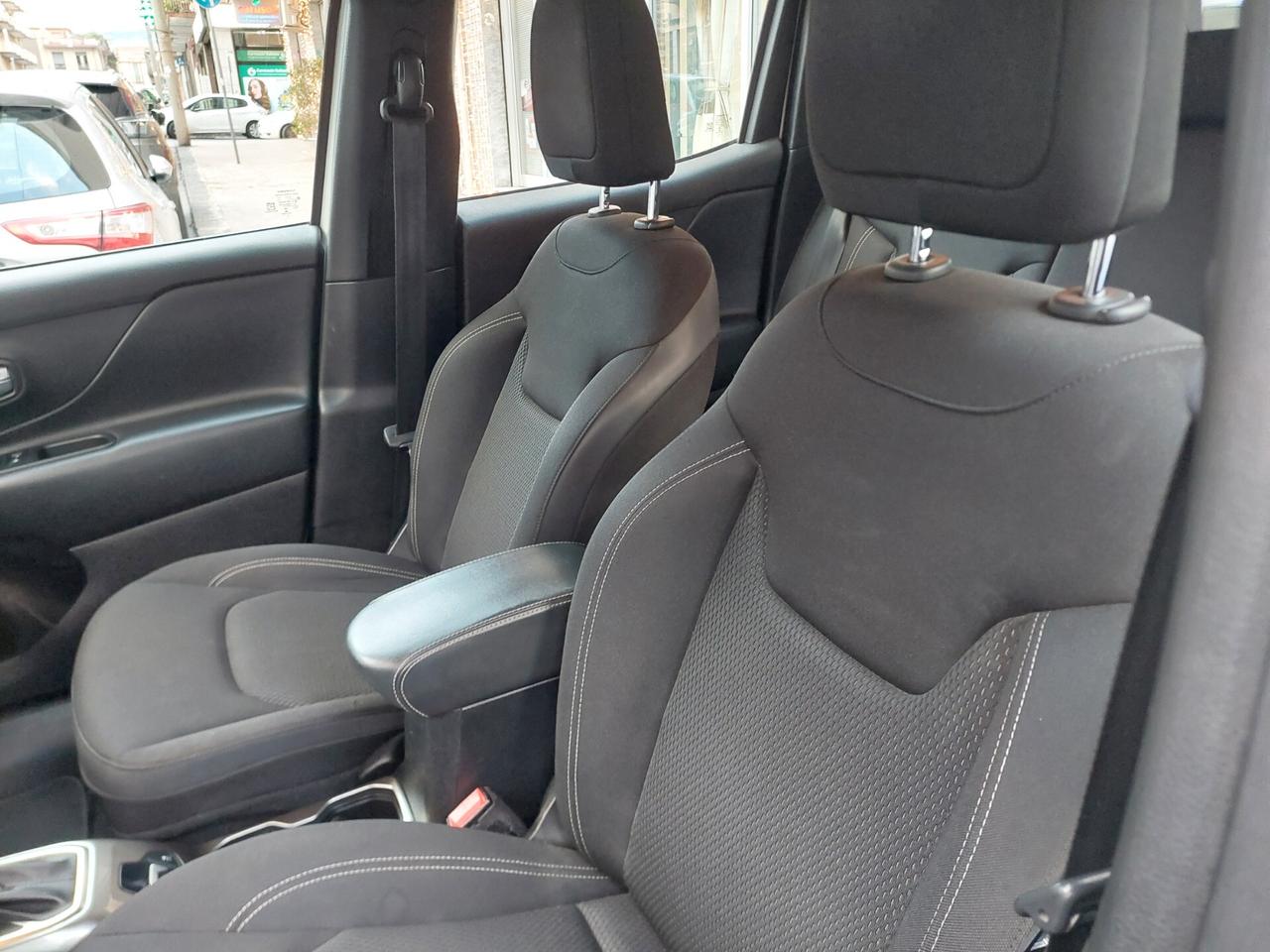 Jeep Renegade 1.6 Mjt DDCT 120 CV Limited