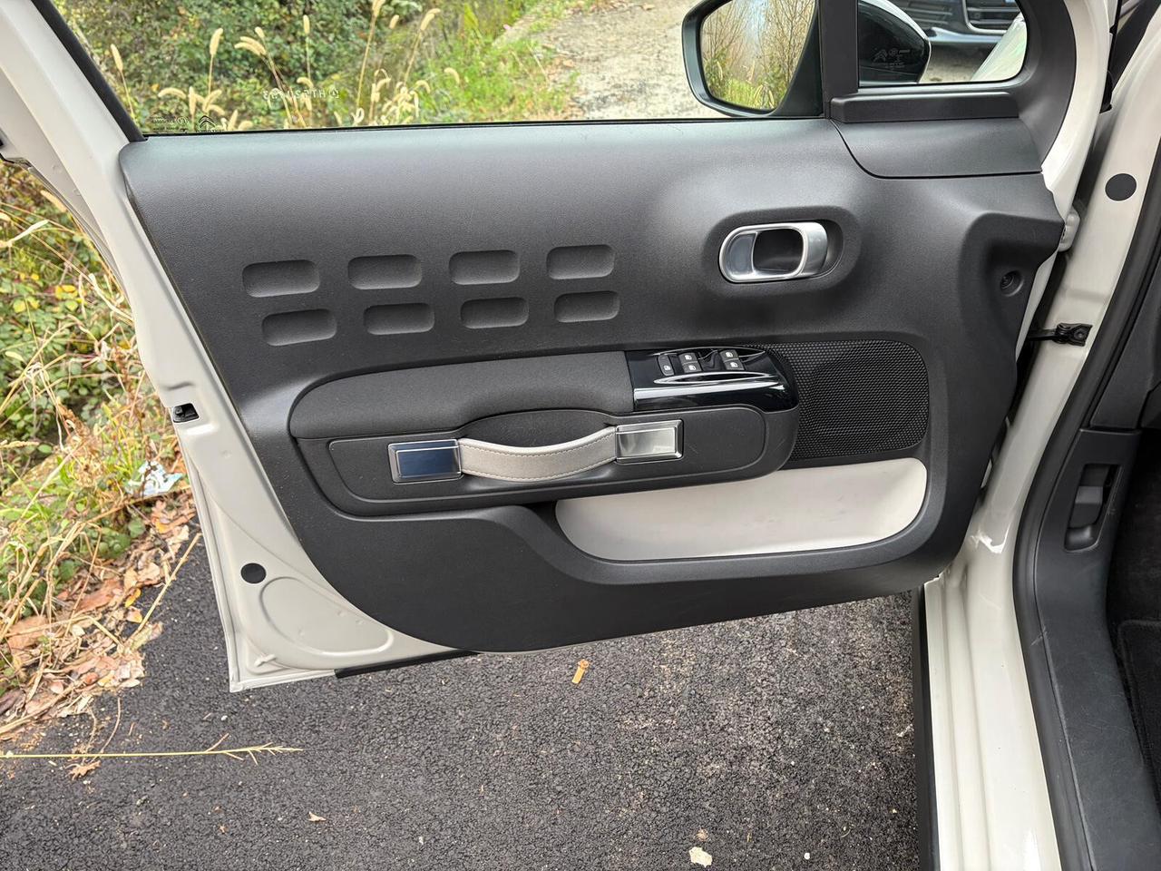 Citroen C3 1.2 T BENZINA 110CV EAT6 Shine