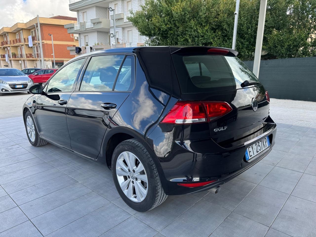 Volkswagen Golf 1.6 TDI DSG 5p. Comfortline BMT AUTOMATICO
