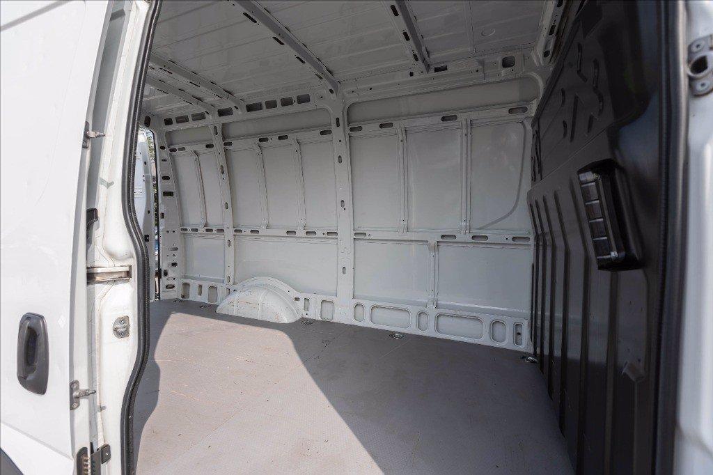 IVECO Daily 35 S14H V H2 3520L HD del 2022