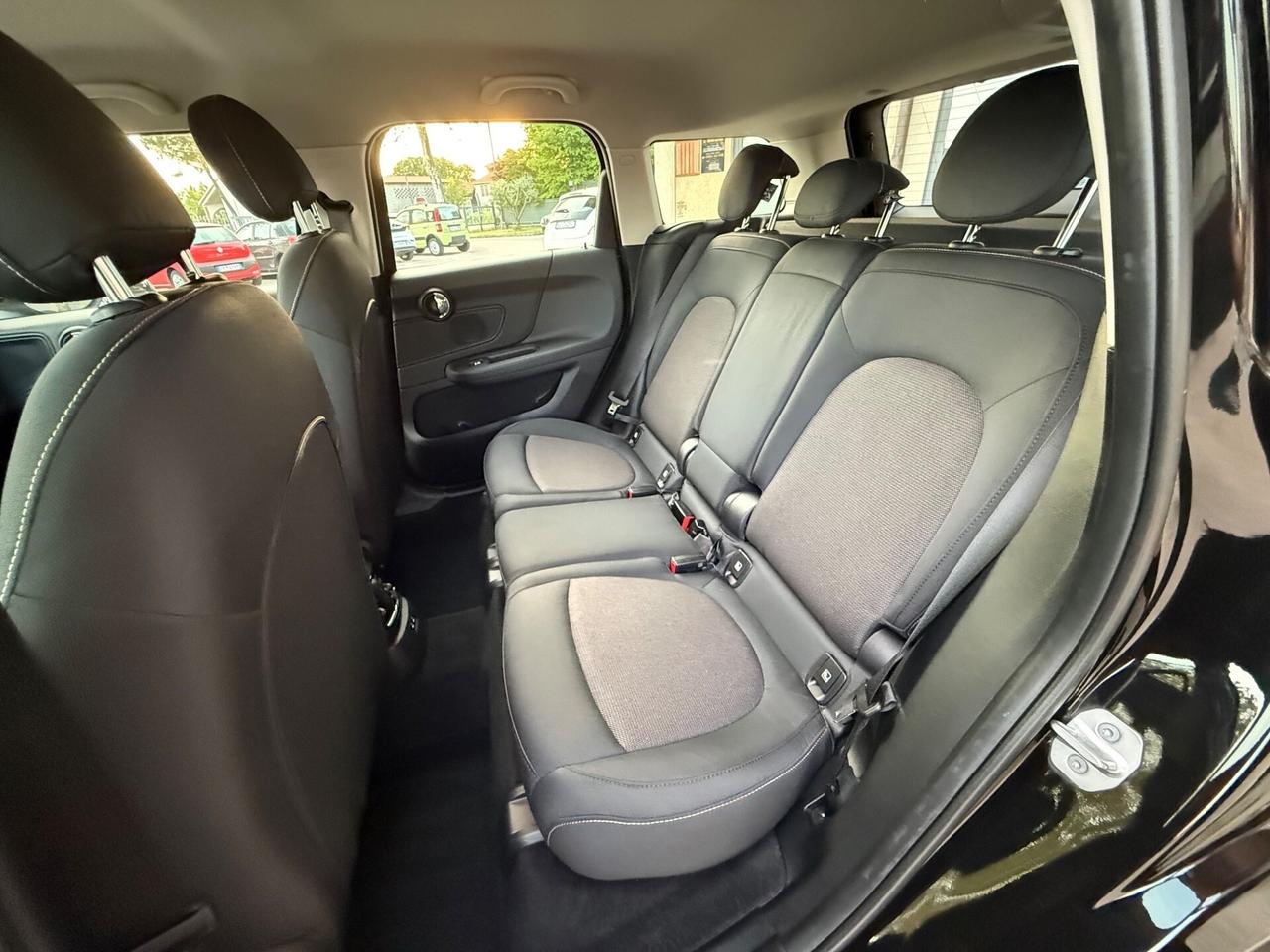 Mini Cooper Countryman 1.5 One - Automatica