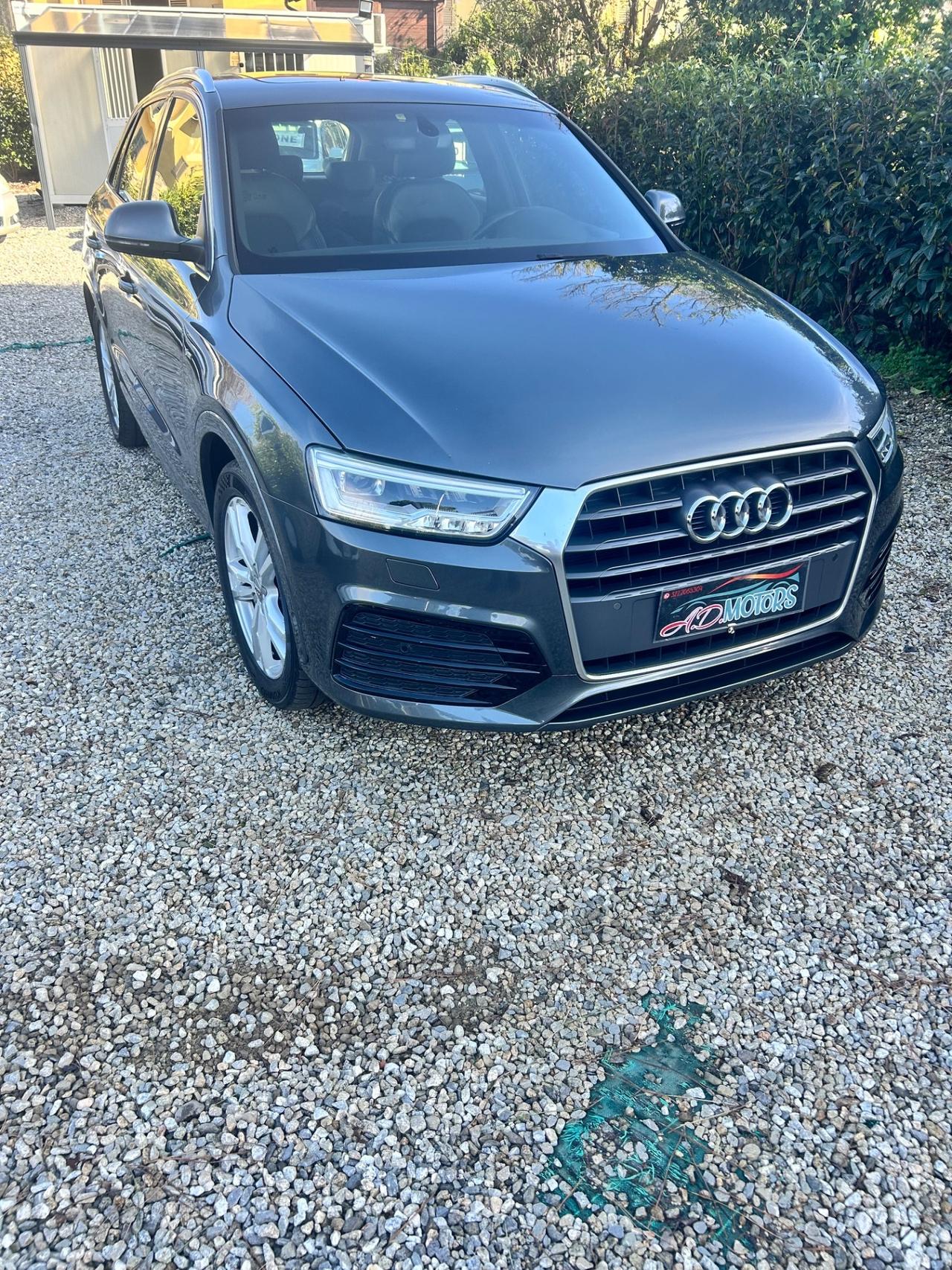 Audi Q3 2.0 TDI 120 CV S tronic line Edition