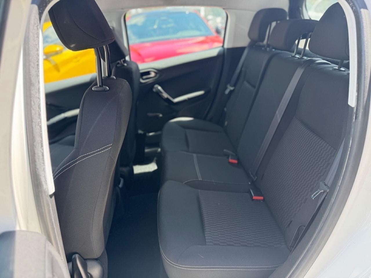 Peugeot 208 BlueHDi 100 S&S 5 porte Active navigaz