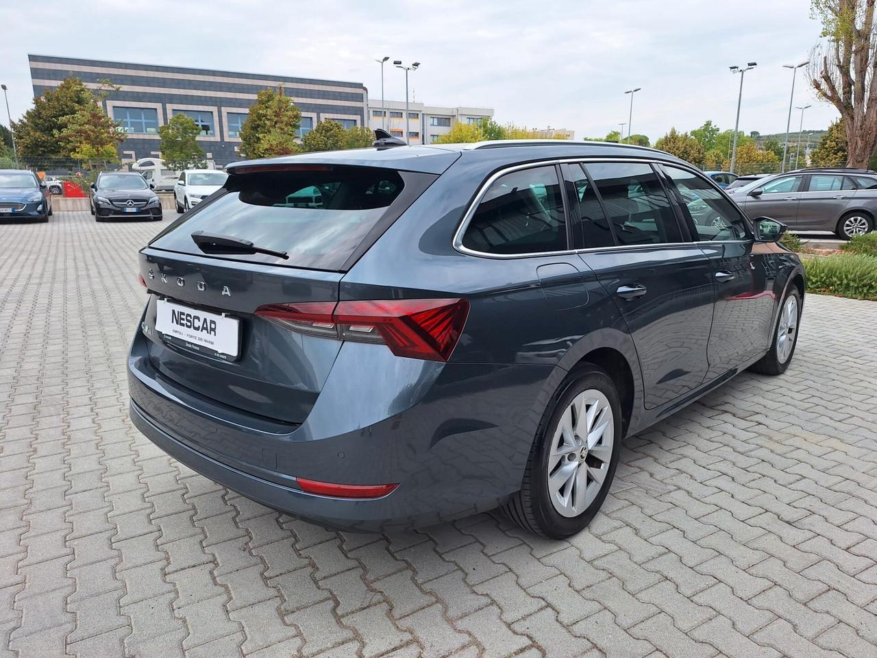 Skoda Octavia 2.0 TDI 150 CV Station Wagon DSG IVA ESPOSTA