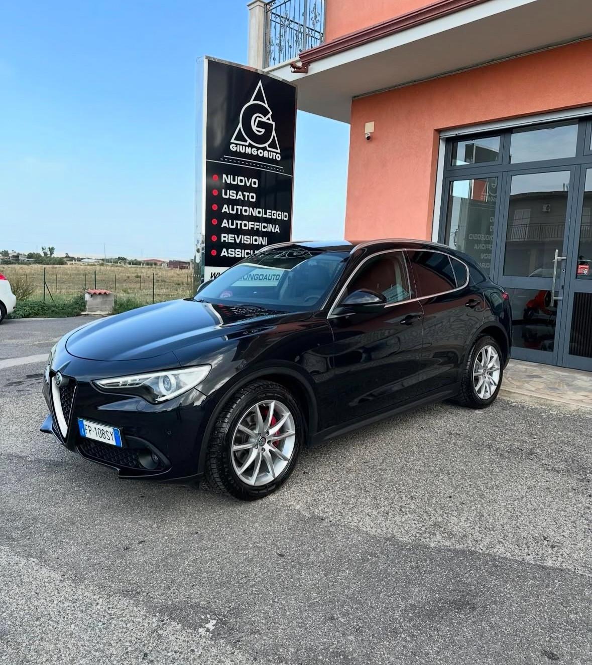Alfa Romeo Stelvio 2.2 Turbodiesel 180 CV AT8 RWD Executive
