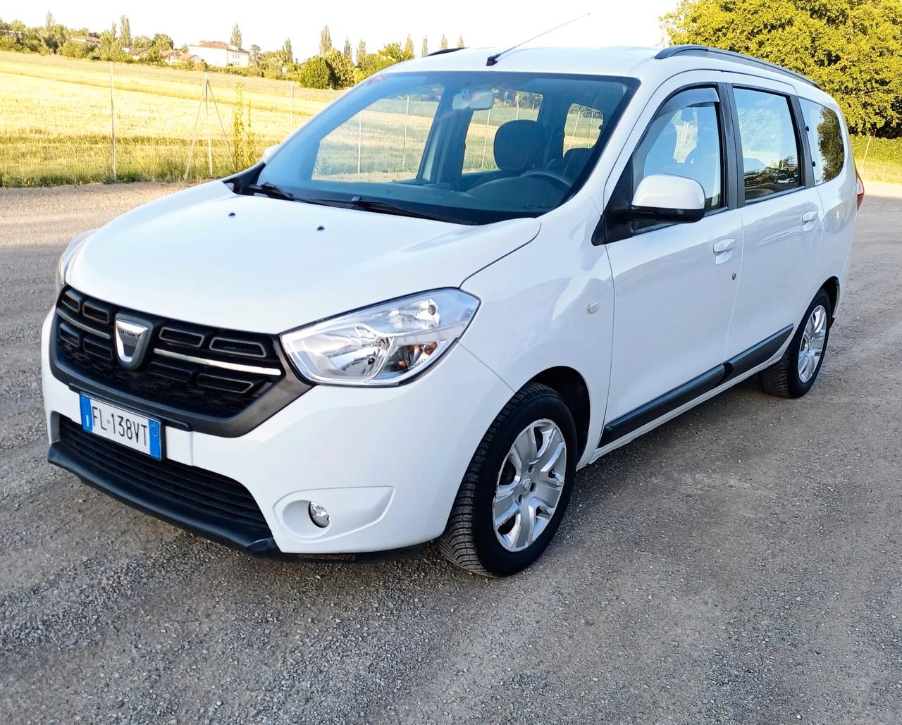 Dacia Lodgy 1.5 dCi 8V 110CV Start&Stop 5 posti Lauréate