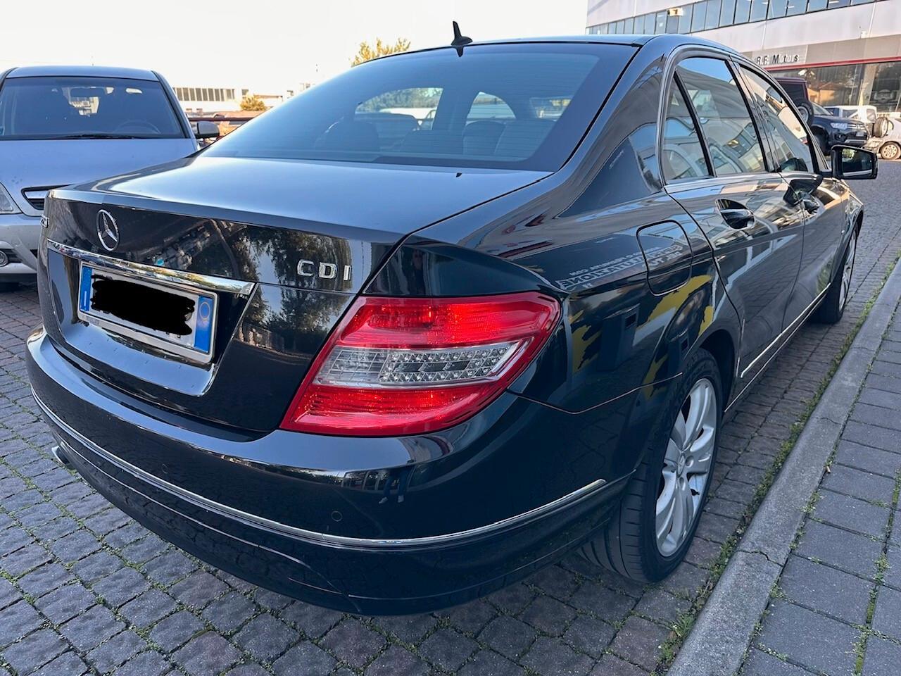 Mercedes-benz C 220 CDI BlueEFFICIENCY Avantgarde