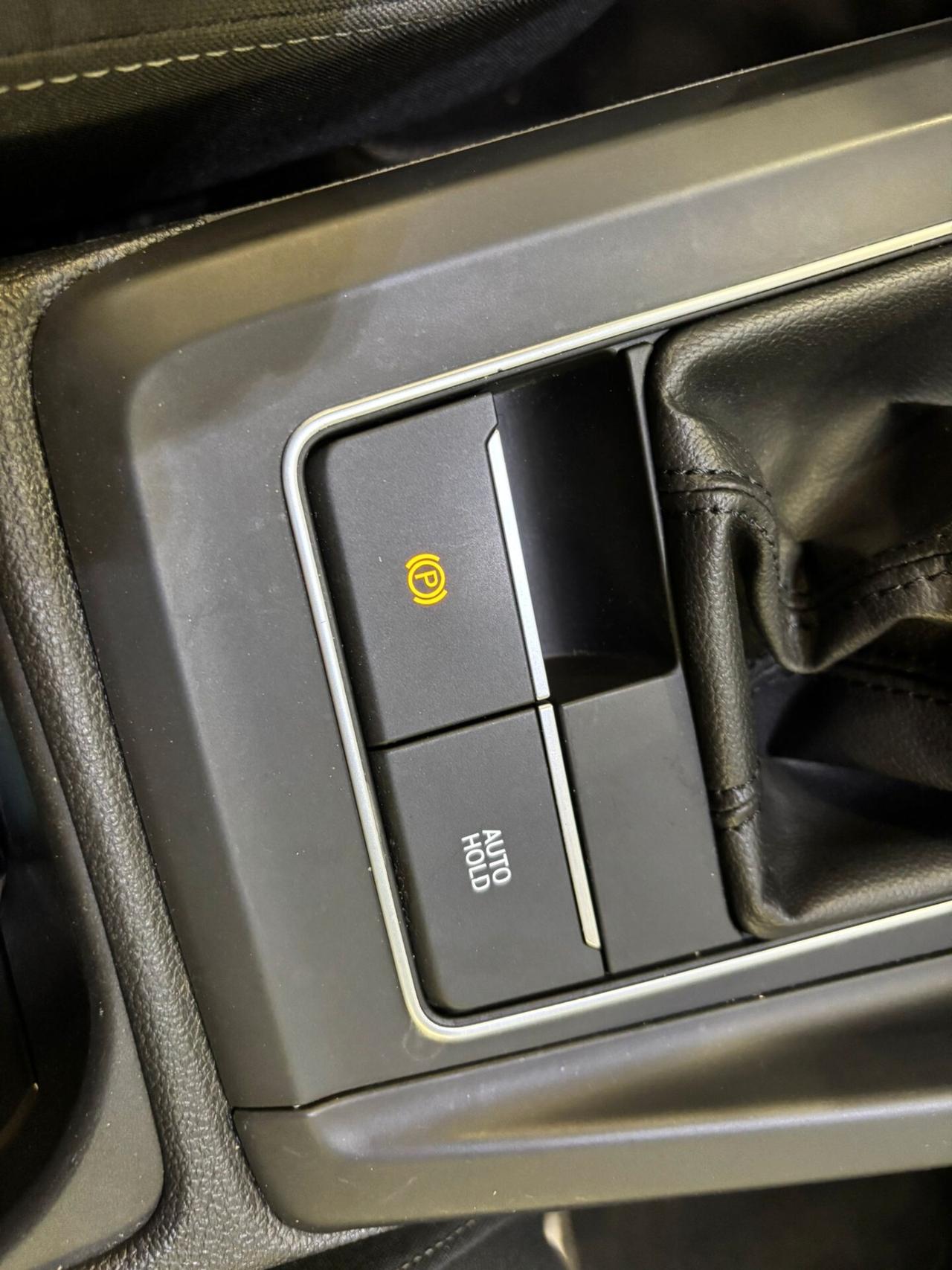 Volkswagen Golf 2.0 TDI 115 CV SCR Life