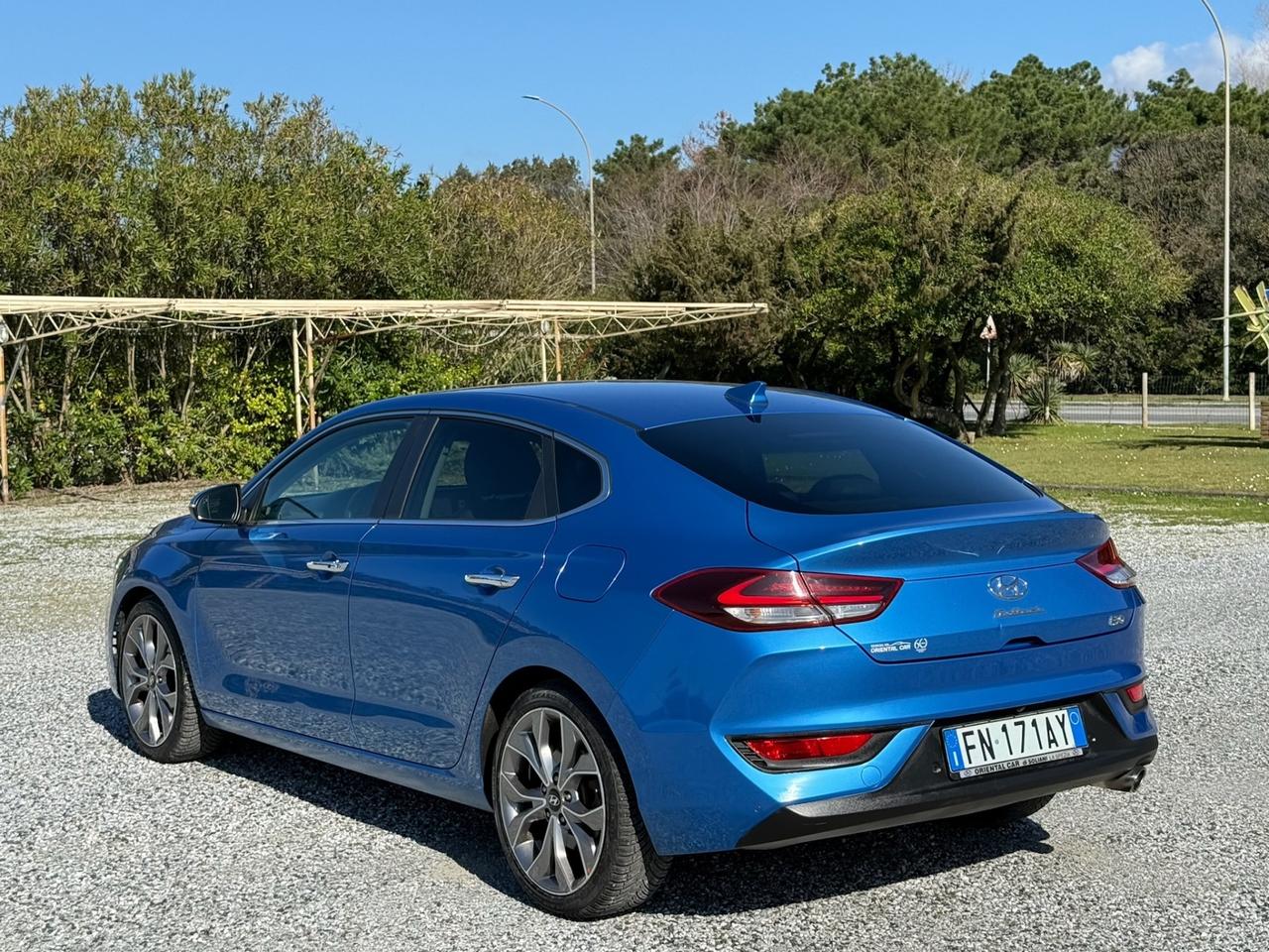 Hyundai i30 1.4 T-GDI DCT FastBack Style