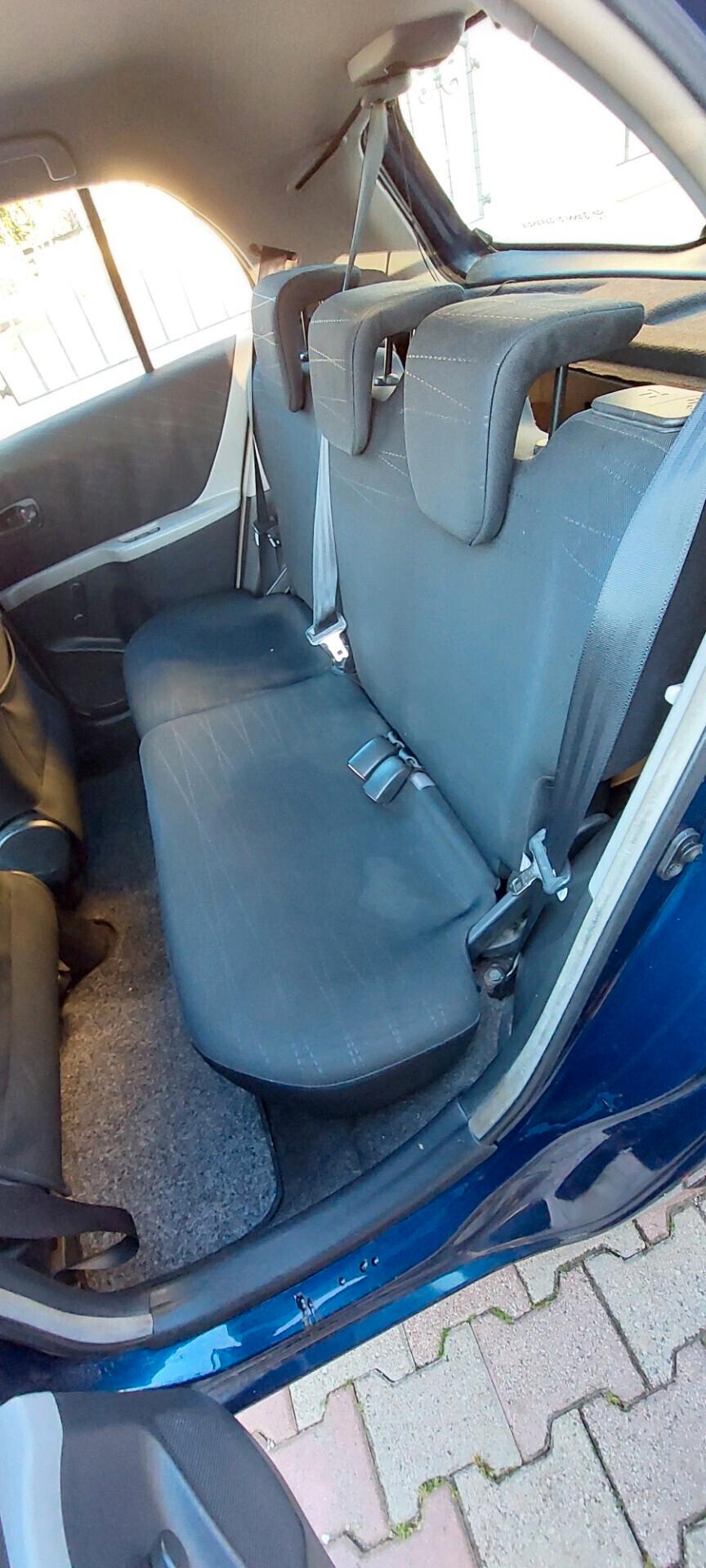 YARIS 1,0 BENZINA/GPL SCADENZA BOMBOLE NEL 2033 GOMME NUOVE IMPECCABILE