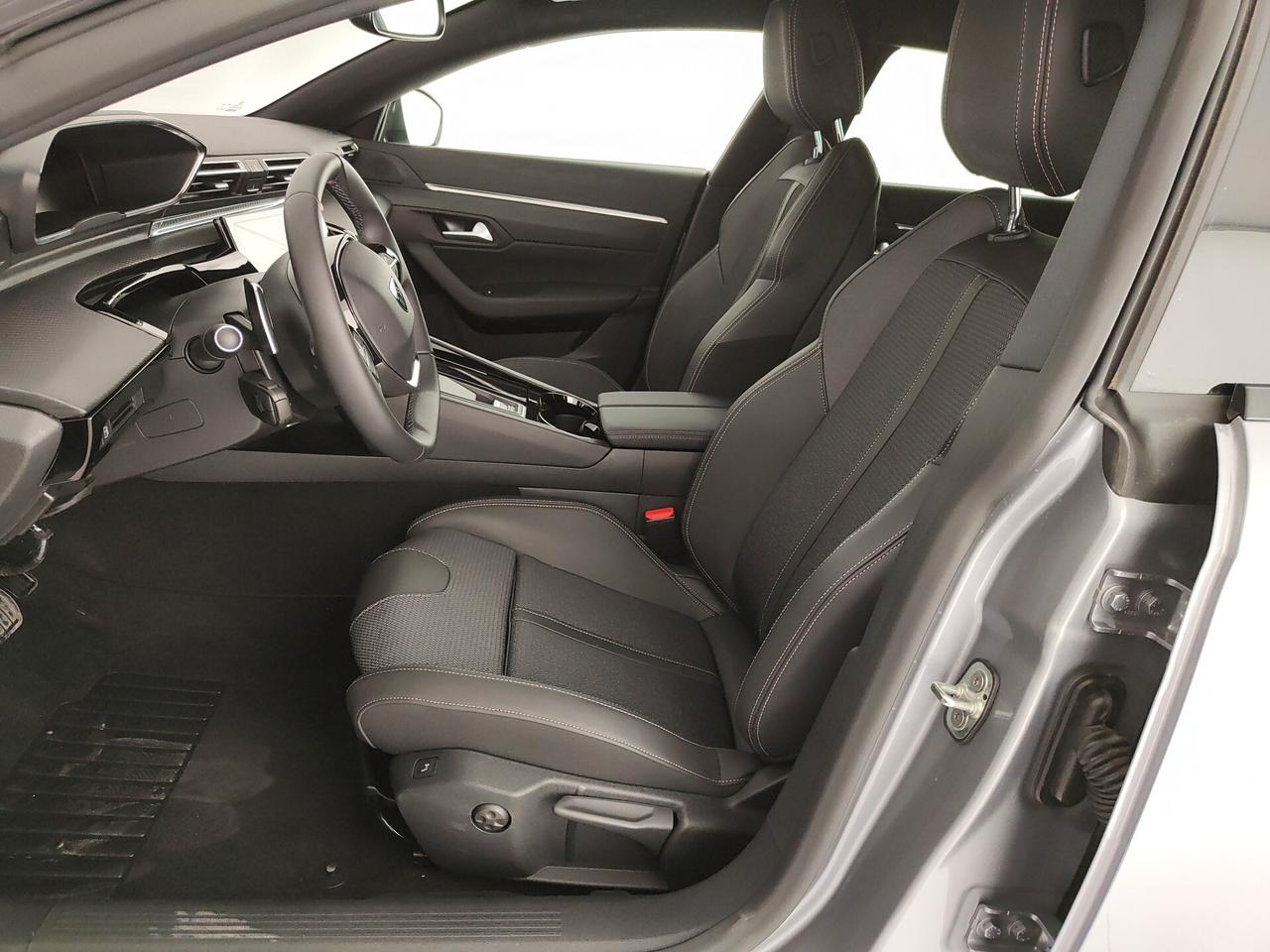 Peugeot 508 Plug-in Hybrid 225 e-EAT8 Allure