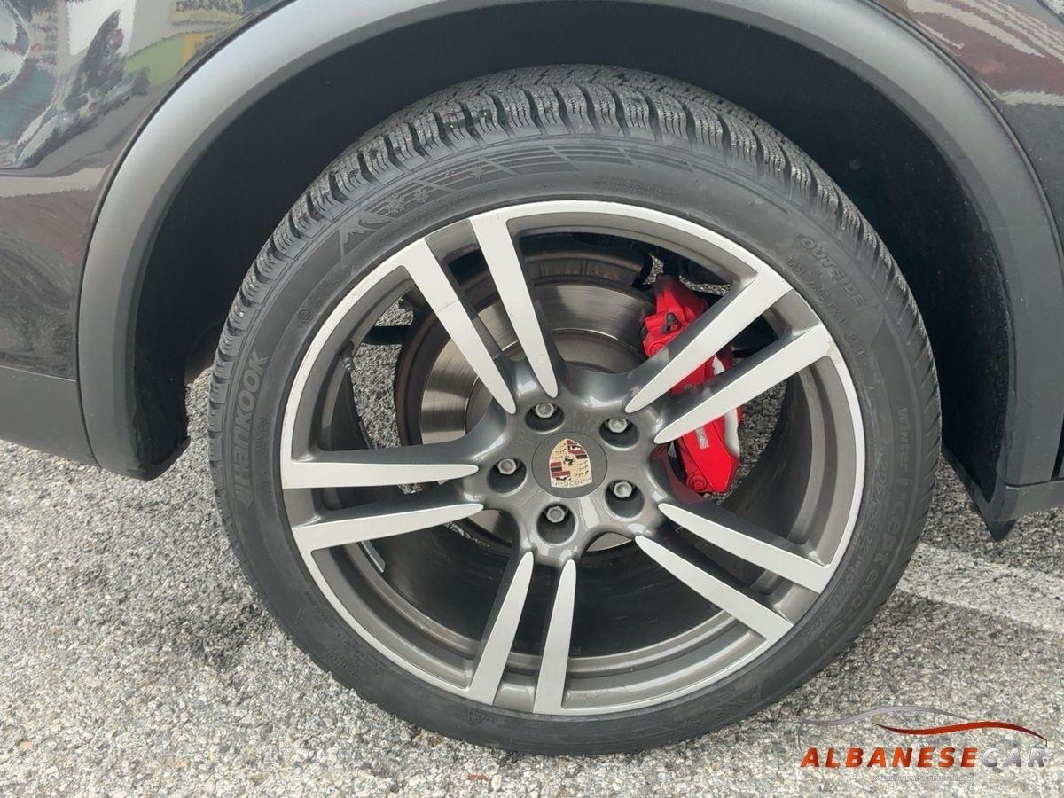 Porsche Cayenne 3.0 Diesel Platinum Edition/TETTO APRIBILE