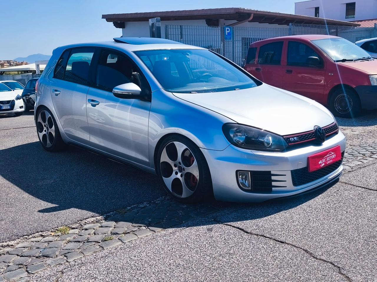 Volkswagen Golf GTI 2.0 TSI DSG 5p.