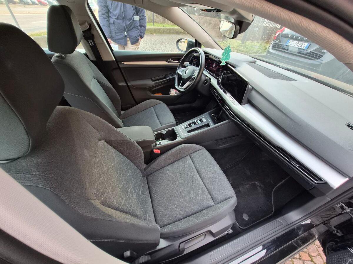 Volkswagen Golf 1.5 etsi evo Life 150cv dsg