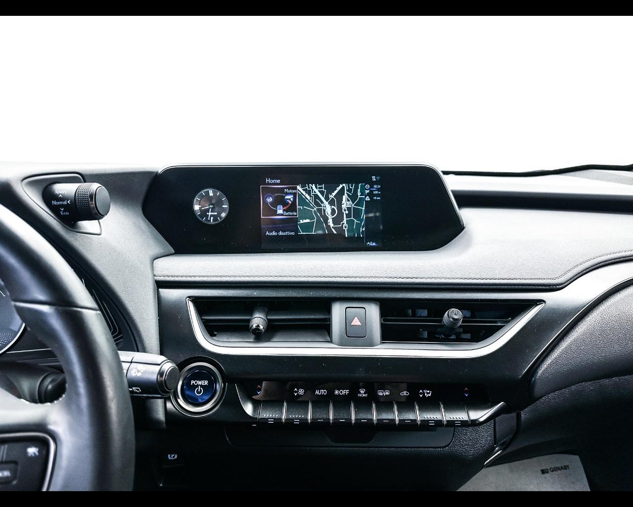 LEXUS UX - UX Hybrid 4WD Executive