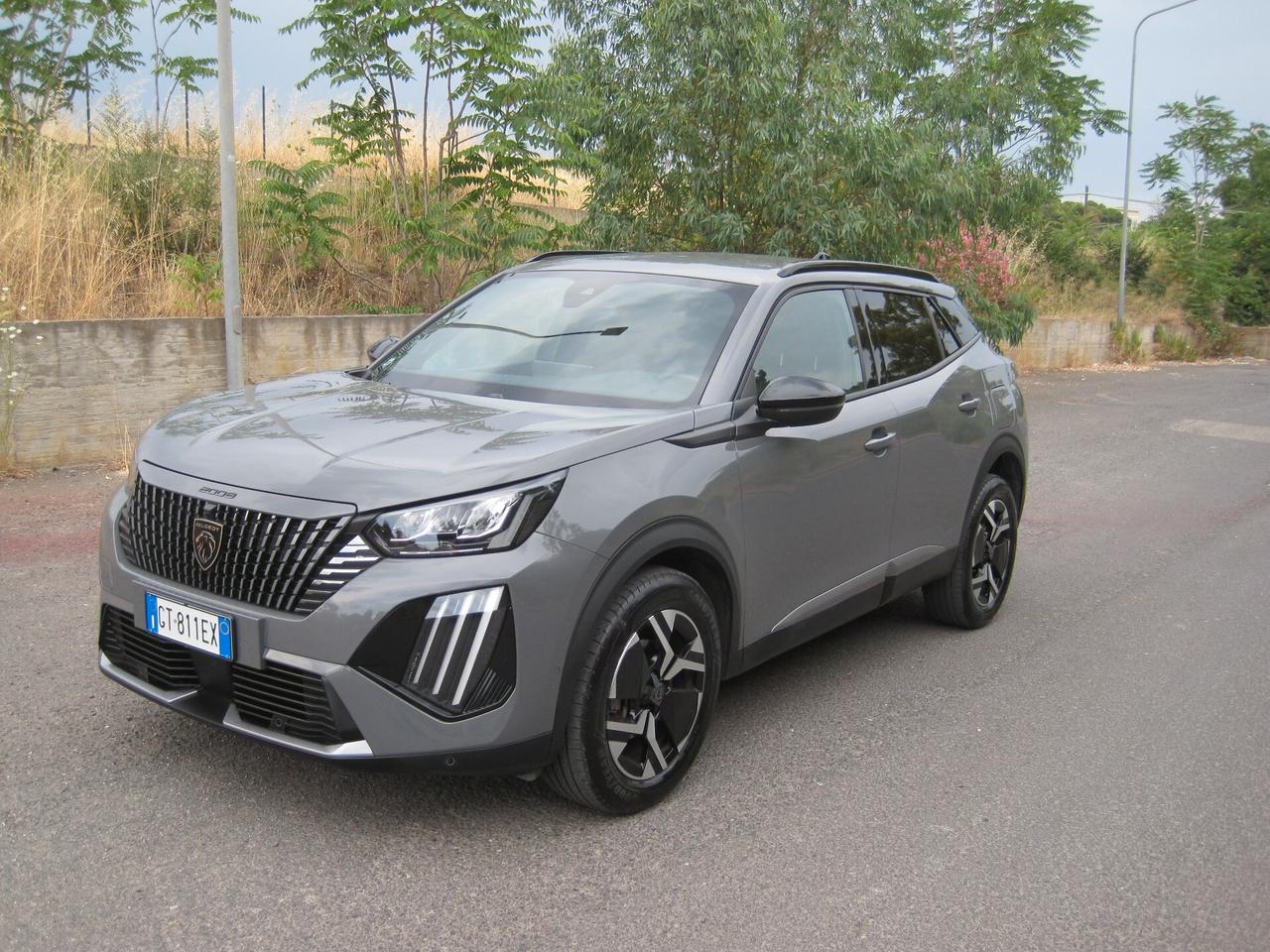 Peugeot 2008 PureTech 100 S&S Allure