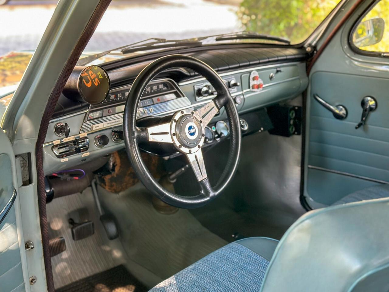 Volvo PV544