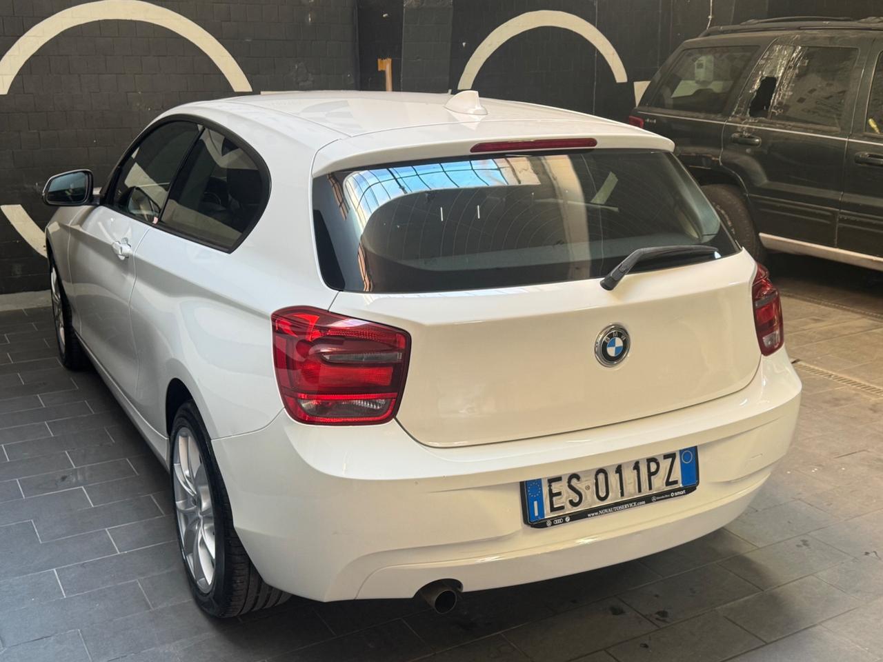 Bmw 114 114i 3p. Msport