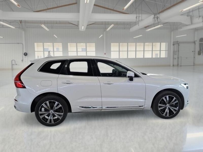 VOLVO XC60 T6 PLUG-IN AWD AUTO RECHARGE INS. EXP SUV