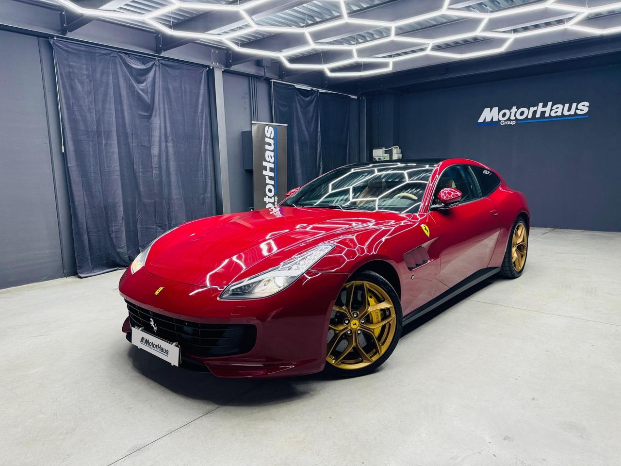 Ferrari GTC4 Lusso GTC4Lusso T