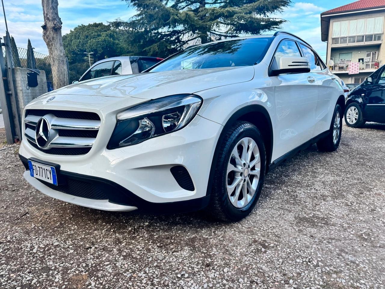 Mercedes-benz GLA 180 GLA 180 d Automatic Premium