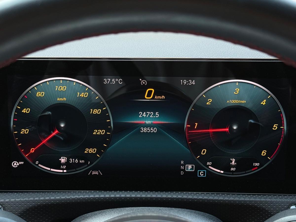 Mercedes CLA 200d Premium AMG Night Edition