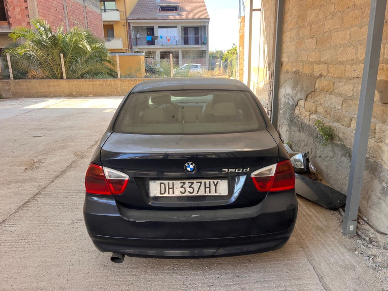 Bmw 320 D 163cv 2007 sinistrata PERMUTA