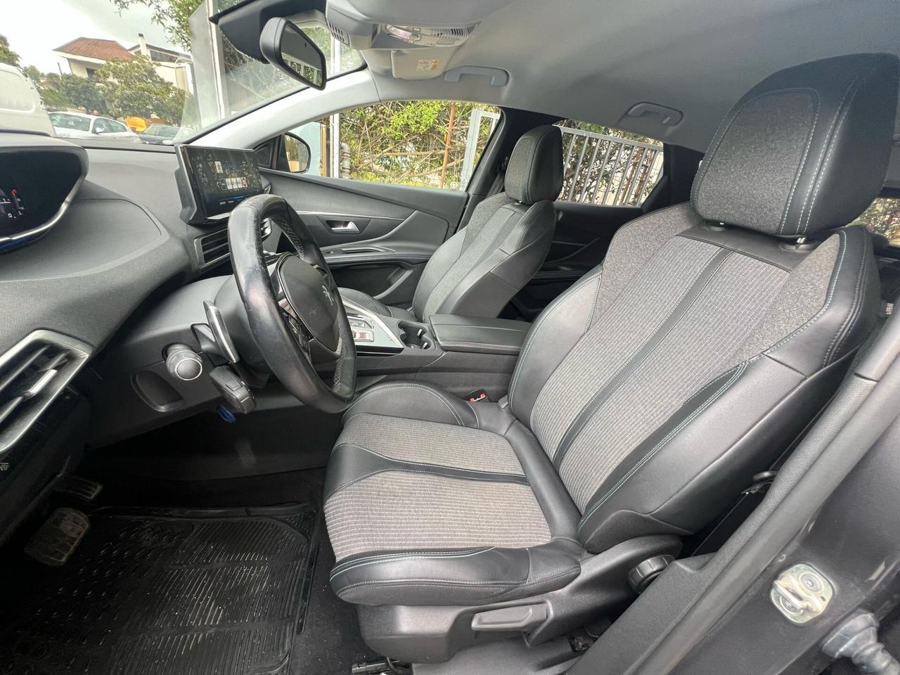 Peugeot 3008 PureTech Turbo 130 S&S Allure Pack