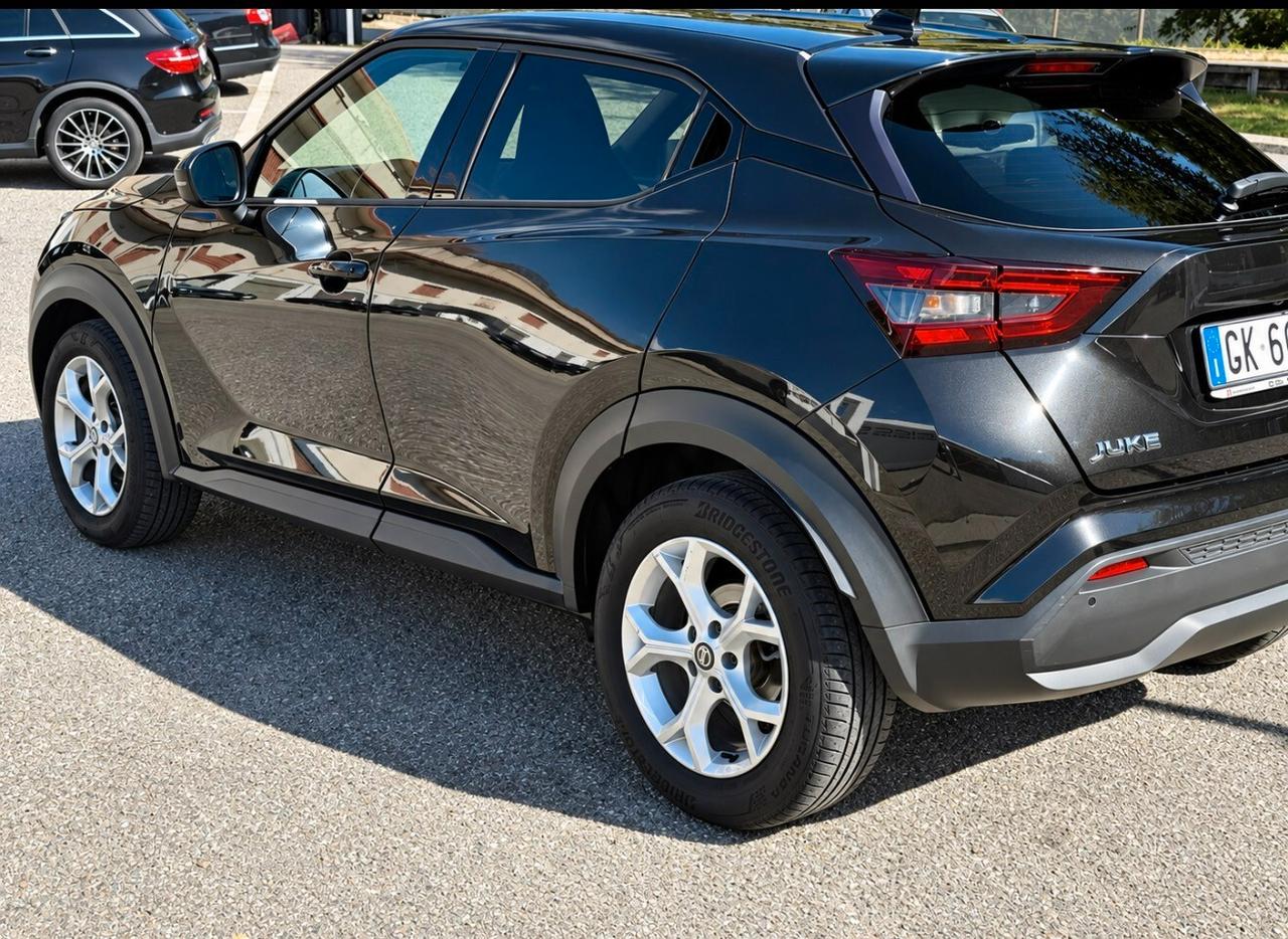 Nissan Juke 1.0 DIG-T 114 CV DCT Tekna