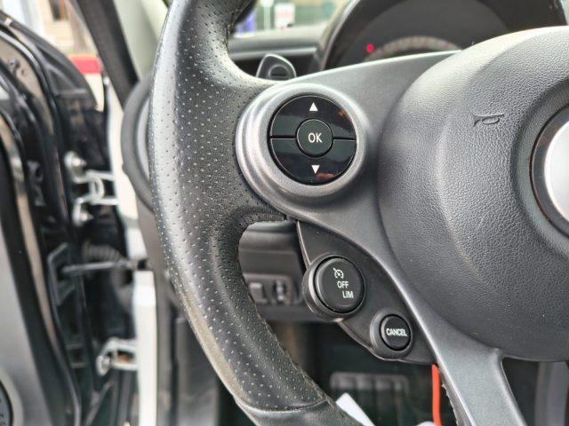 SMART ForFour 70 1.0 Passion Twinamic Automatico