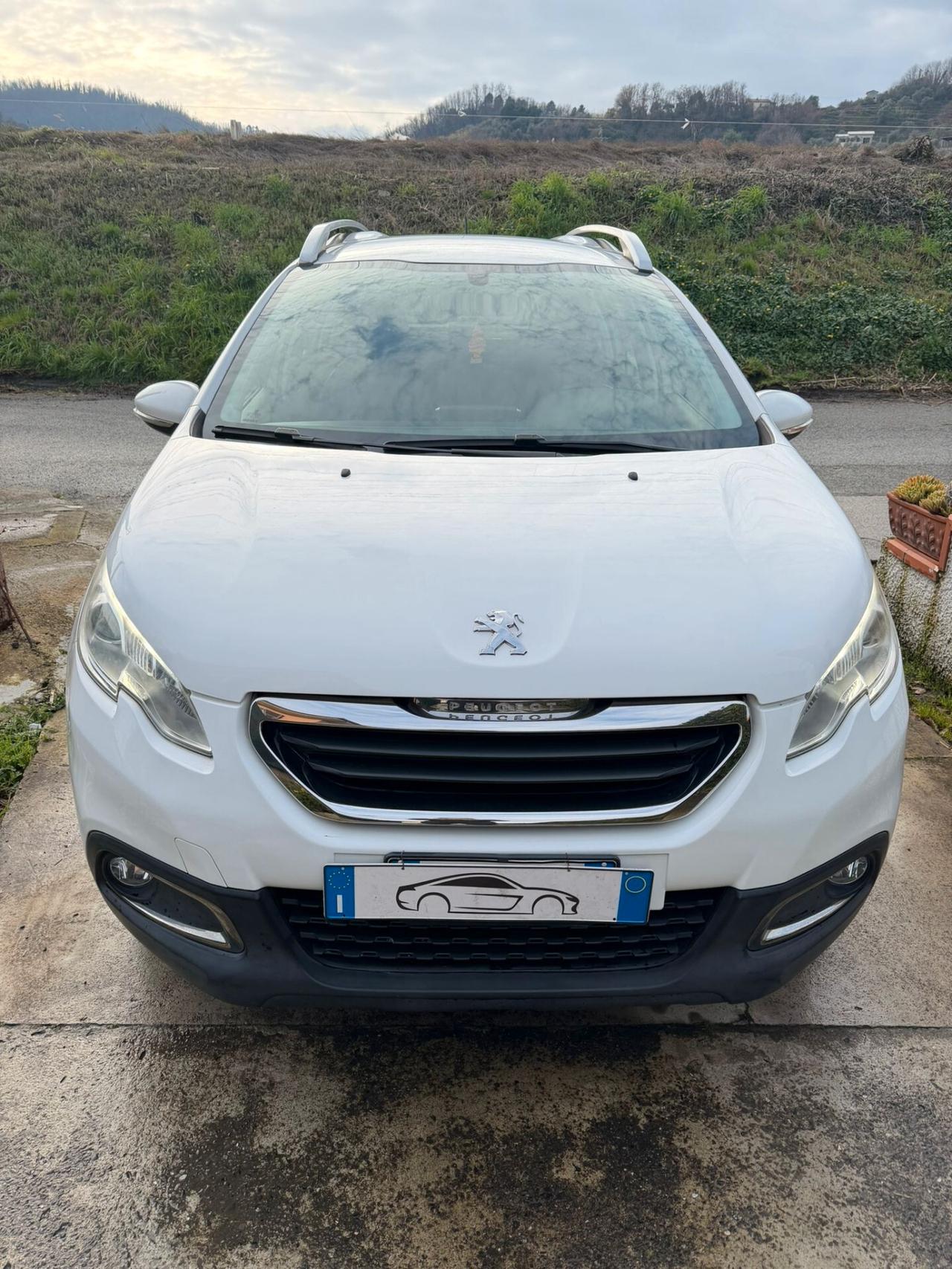 Peugeot 2008 PURETECH 82 ALLURE