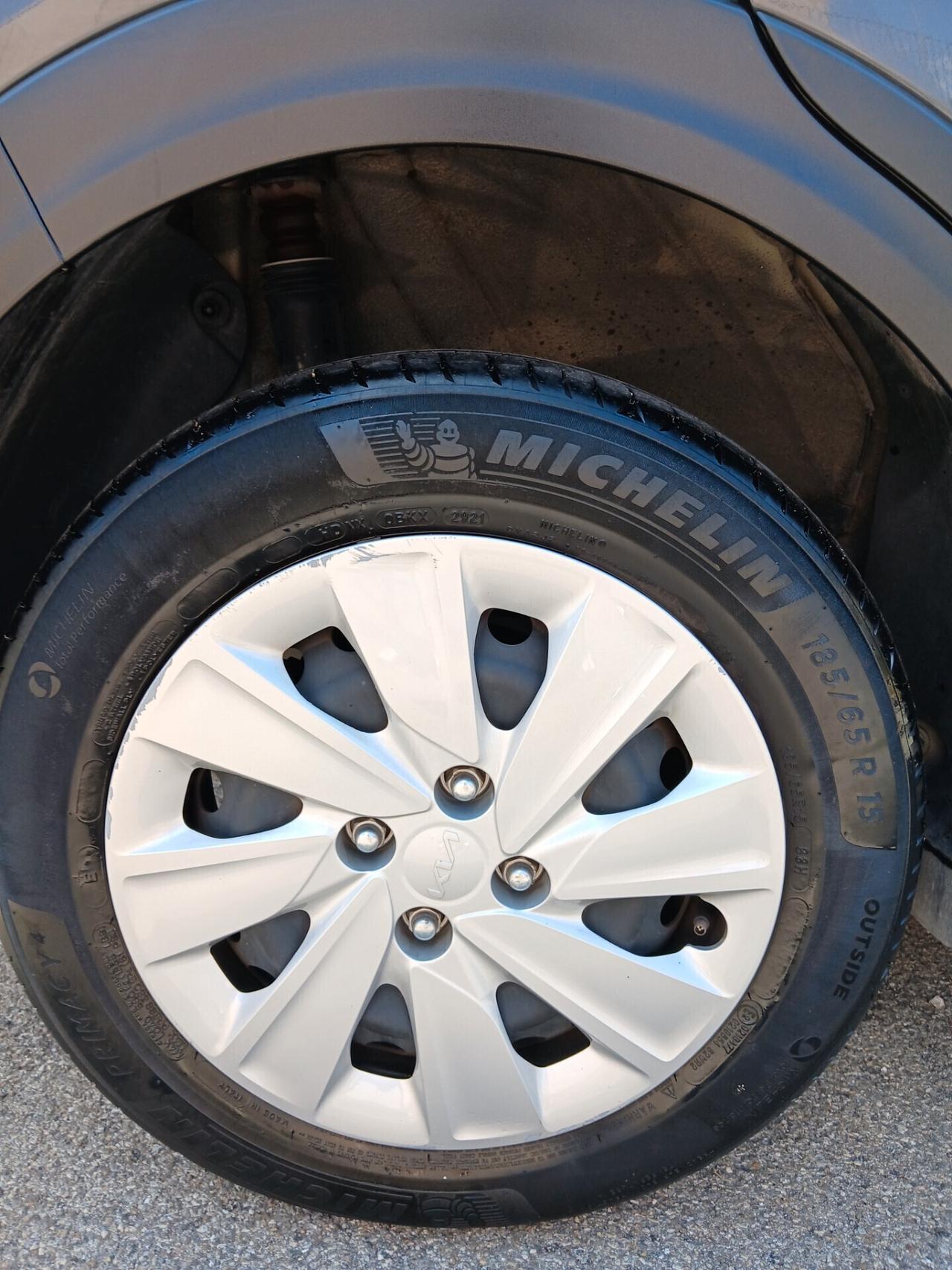 Kia Stonic 1.2 DPI Urban