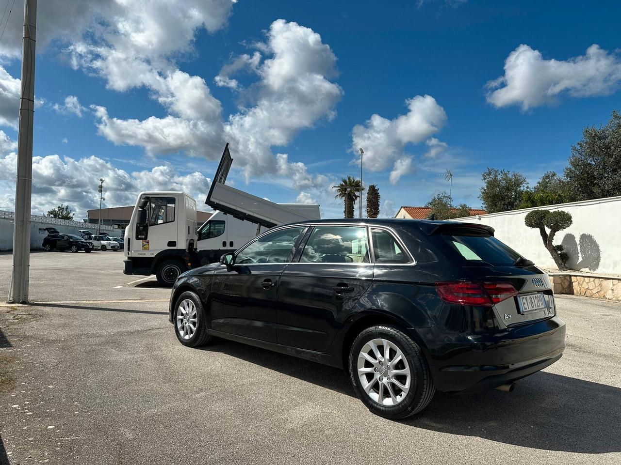 AUDI A 3 1.6 TDI clean diesel S tronic Ambition