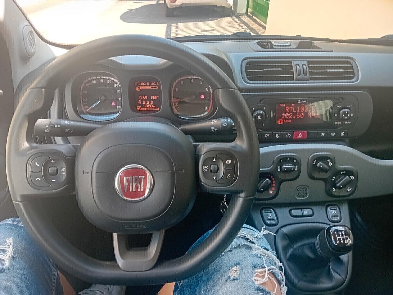 Fiat Panda 1.0 FireFly S&S Hybrid Red