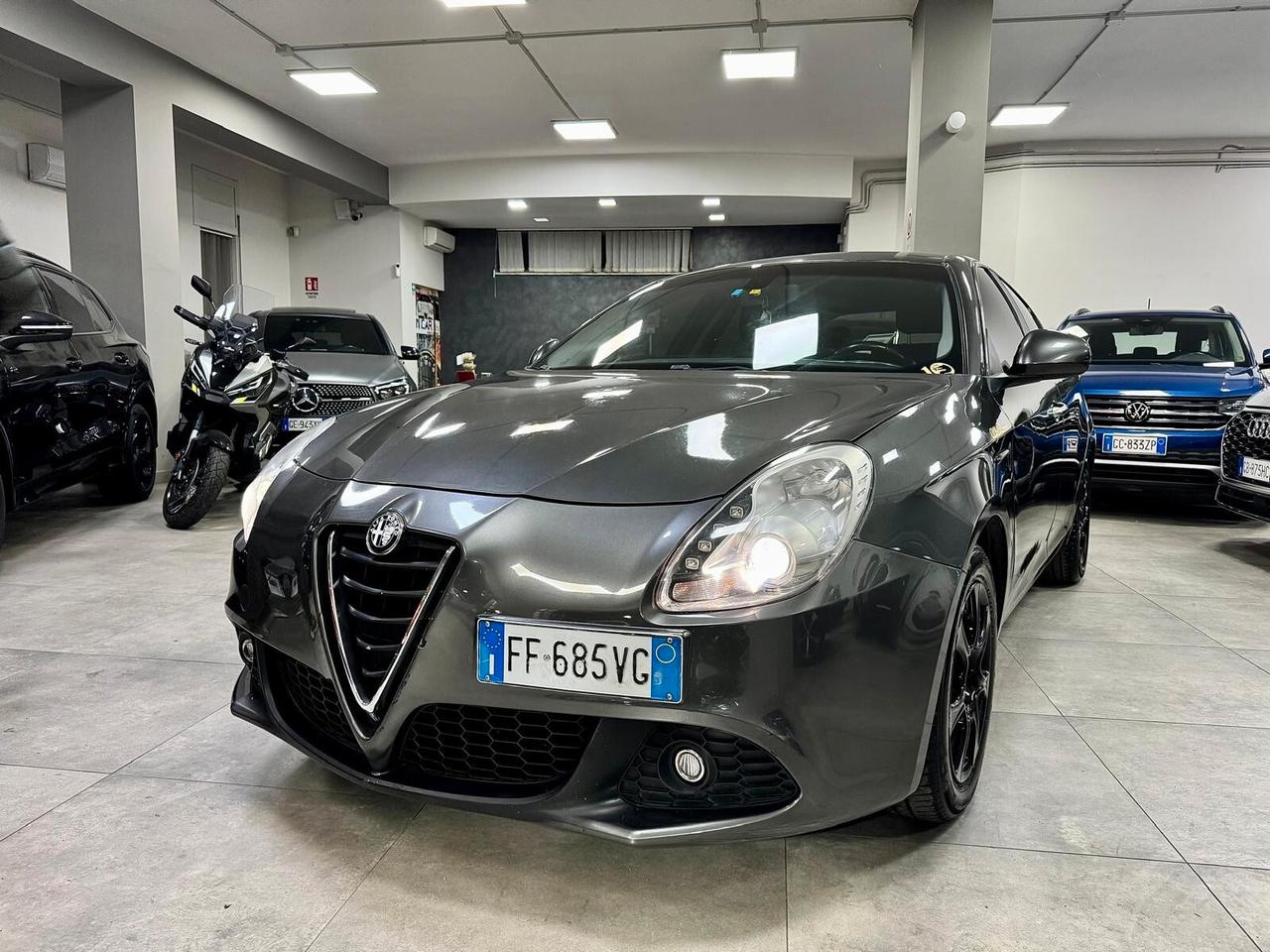 Alfa Giulietta 1.6 JTDm-2 105cv Distinctive