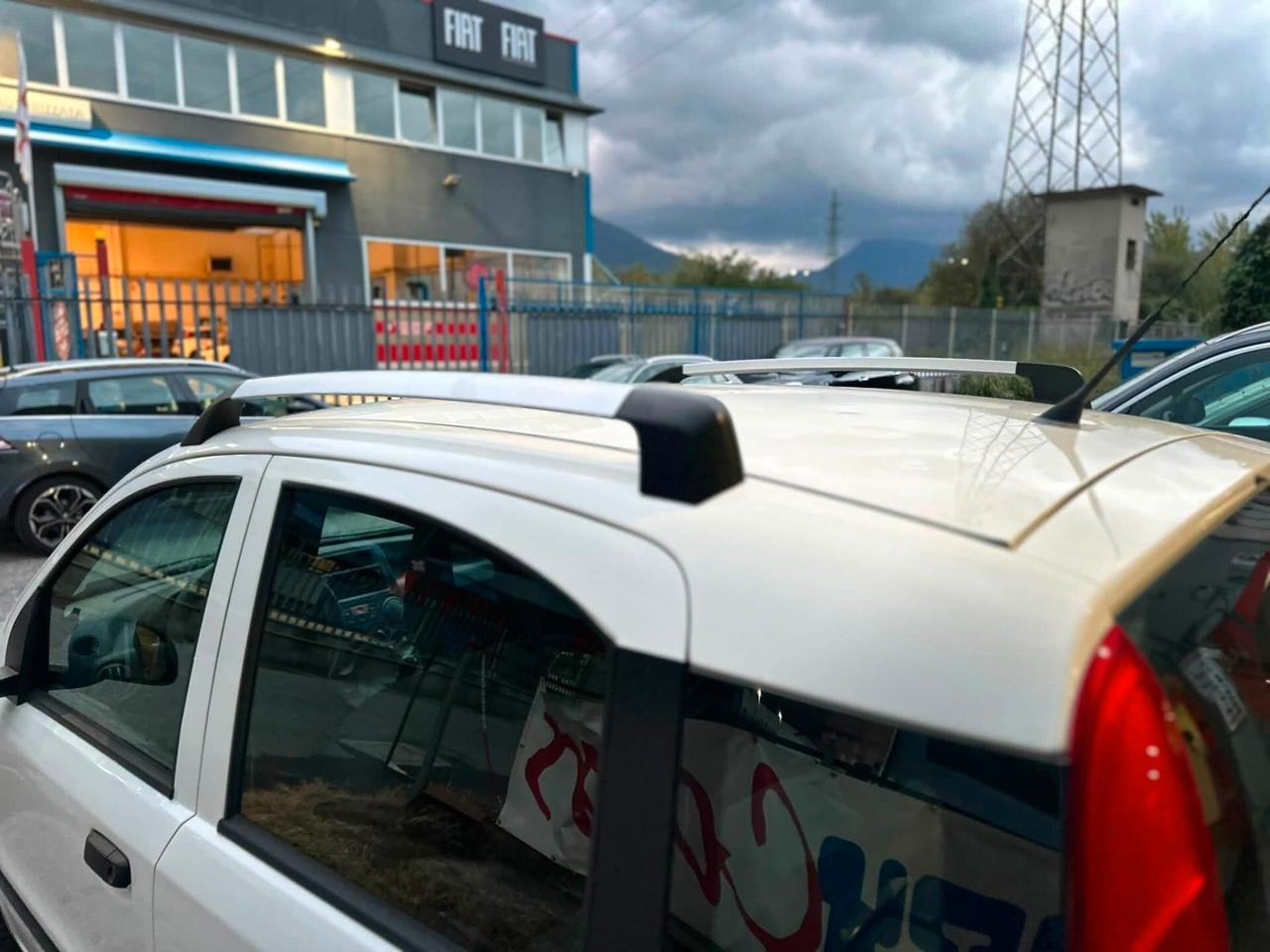Fiat Panda 1.4 leggermente grandinata neopatentati