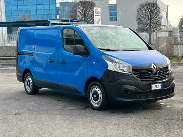 RENAULT TRAFIC ANNO 2015 PRONTO ALL'USO! SUPER PREZZO!