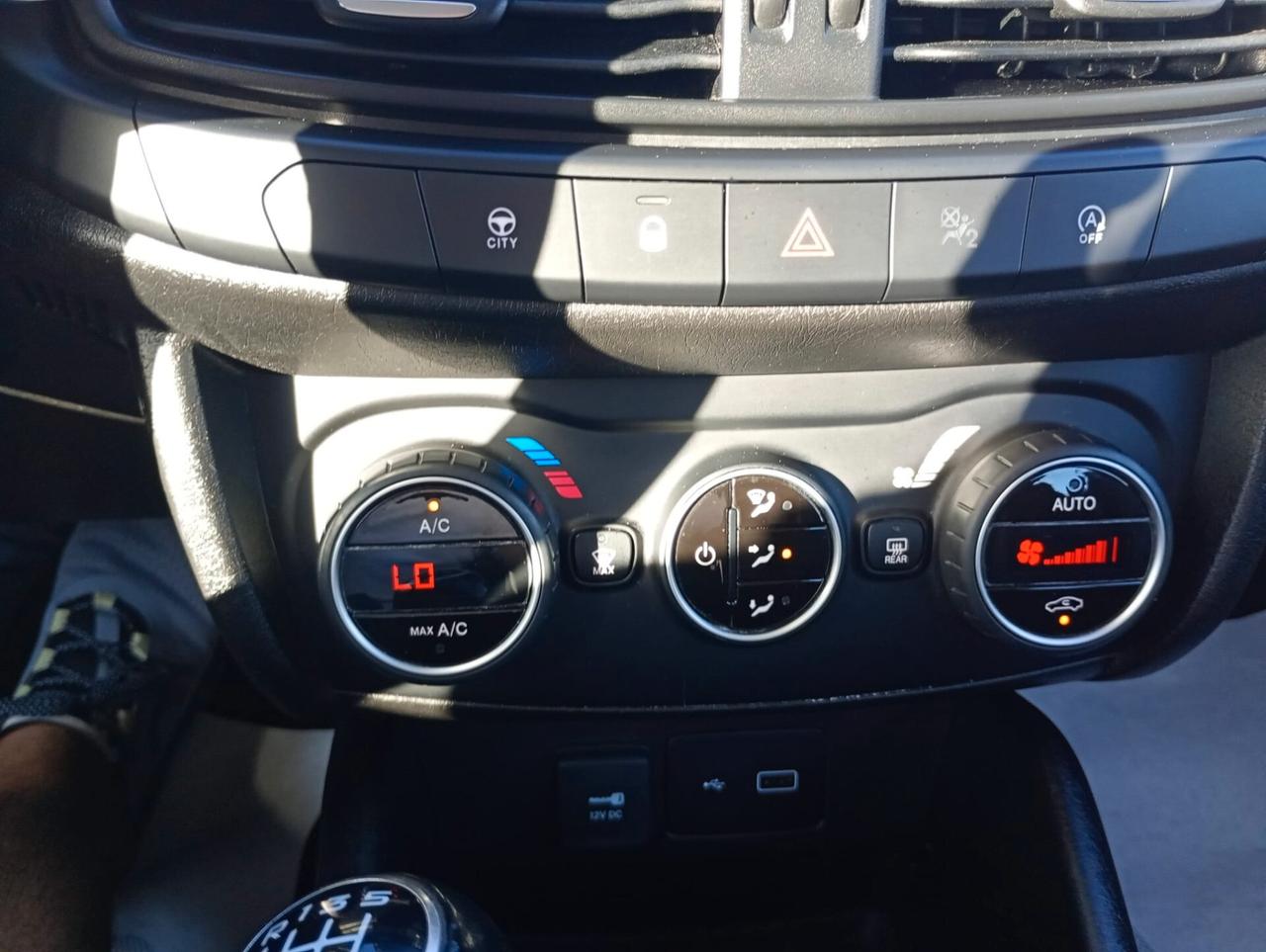 Fiat Tipo 1.6 Mjt S&S SW Lounge