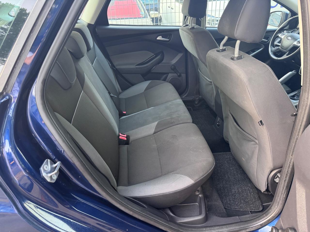 Ford Focus 1.6 TDCi 115 CV SW neopaten garanzia 12 mesi