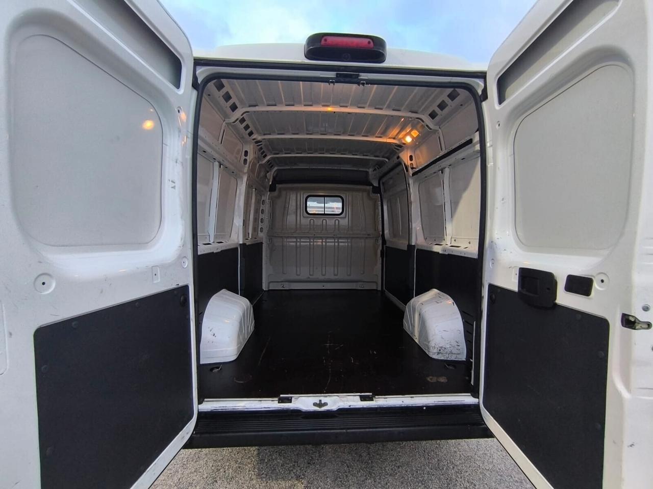 Peugeot Boxer 335 2.2 BlueHDi 140 S&S PM-TM 2019