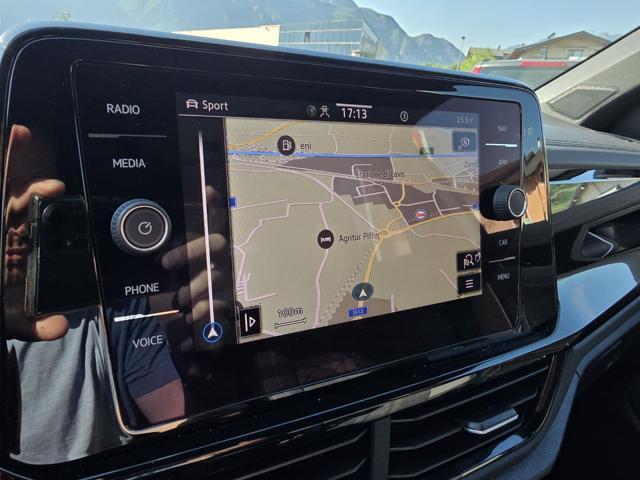 VOLKSWAGEN T-Roc 1.5 TSI ACT R-Line