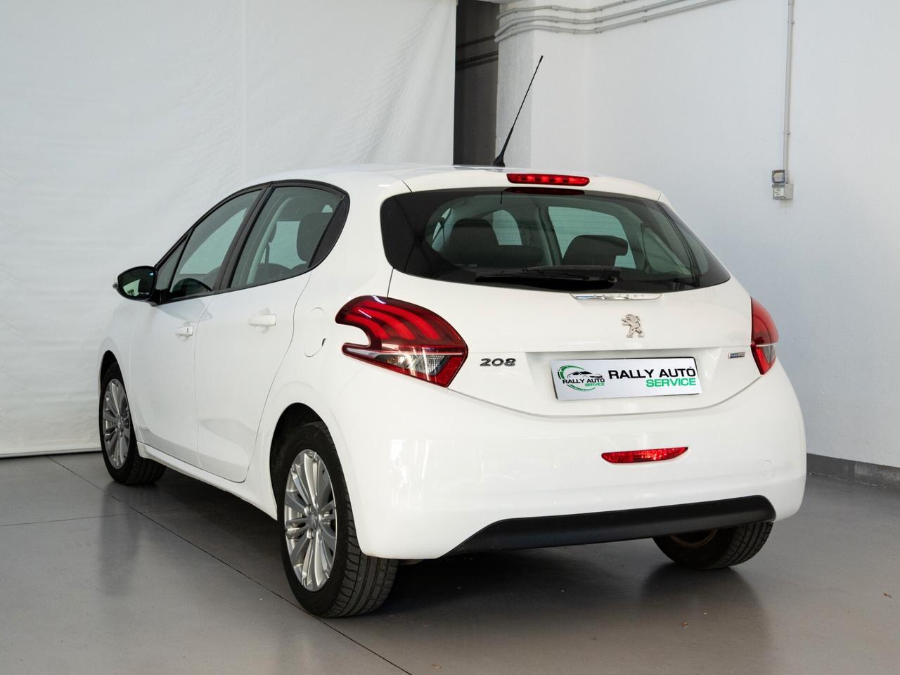 Peugeot 208 1.2 Benzina 82cv