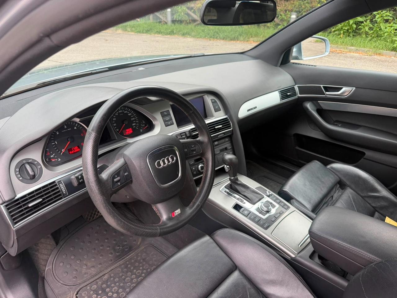 Audi A6 Avant 3.0 V6 TDI quattro