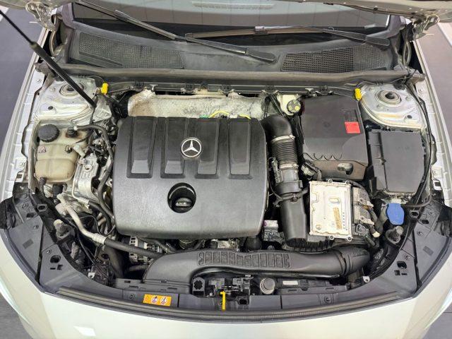 MERCEDES-BENZ A 180 d Automatic Premium AMG