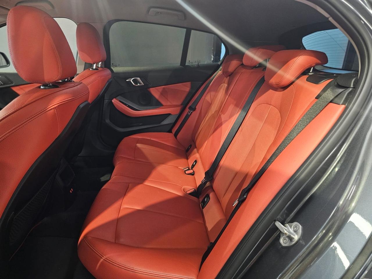 Bmw 116d 5p. Advantage NEOPATENTATI OK