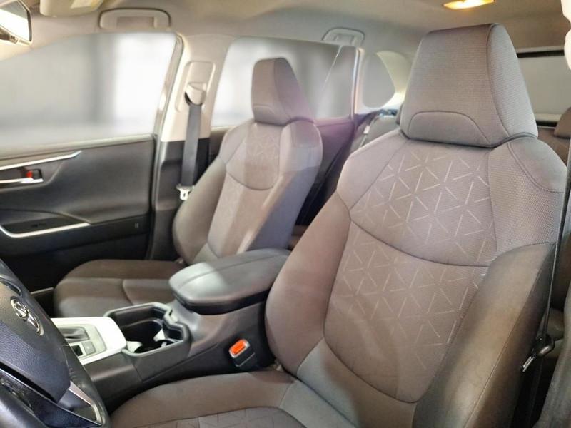 TOYOTA RAV 4 2.5 HV 178cv E-CVT Business 2WD